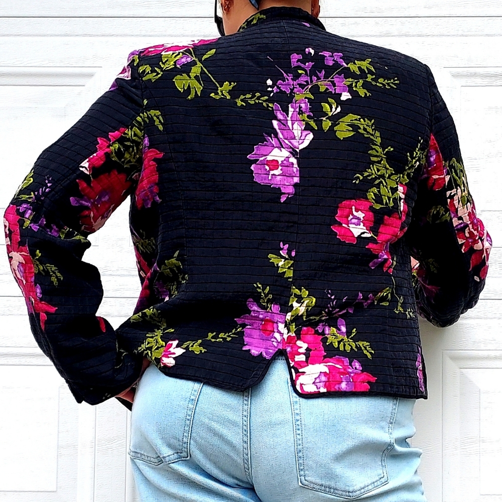 Nexx Black Purple Silk Bomber Jacket with Floral Design - Picture 4 of 8